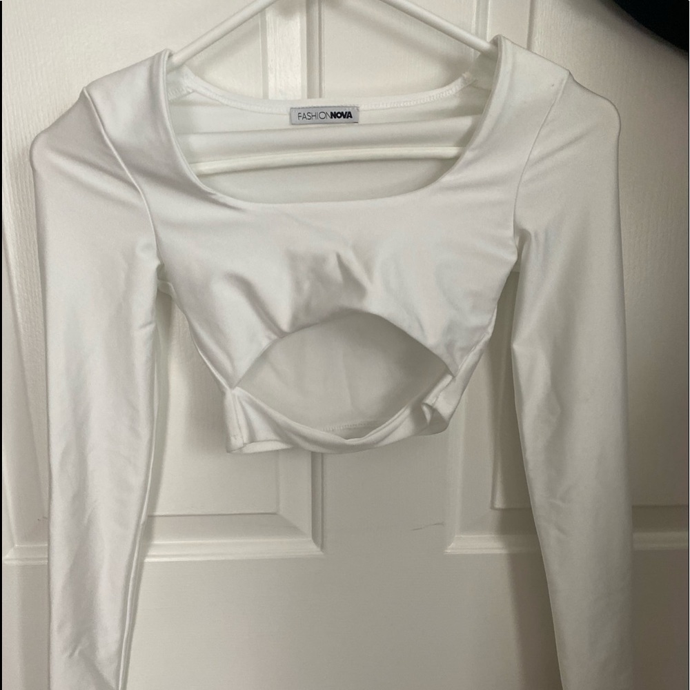 Fashinova going out top